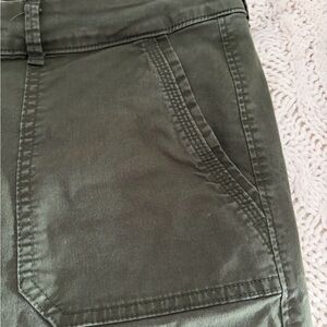 Old Navy Dark Green Pixie Pants